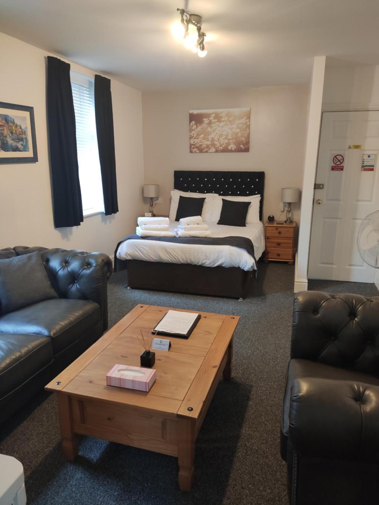 Q - Accommodation Blackpool Exterior photo